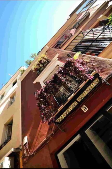 Typical Sevillan 2 Bedroom Unit Exterior foto